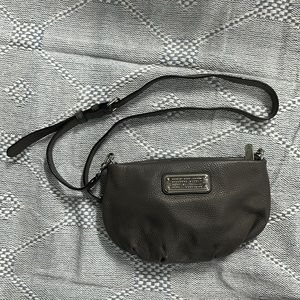 Marc Jacobs crossbody purse